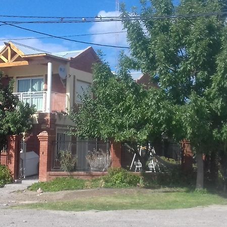 Casa De Franchesca Hostel Trelew Exterior foto